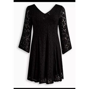 Torrid Women's Black Lace Flared Sleeve V-Neck Dress Plus Size 1X